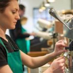 Starbucks gibt der Interessenvertretung As You Sow nach; plant, Plastikstrohhalme bis 2020 abzuschaffen